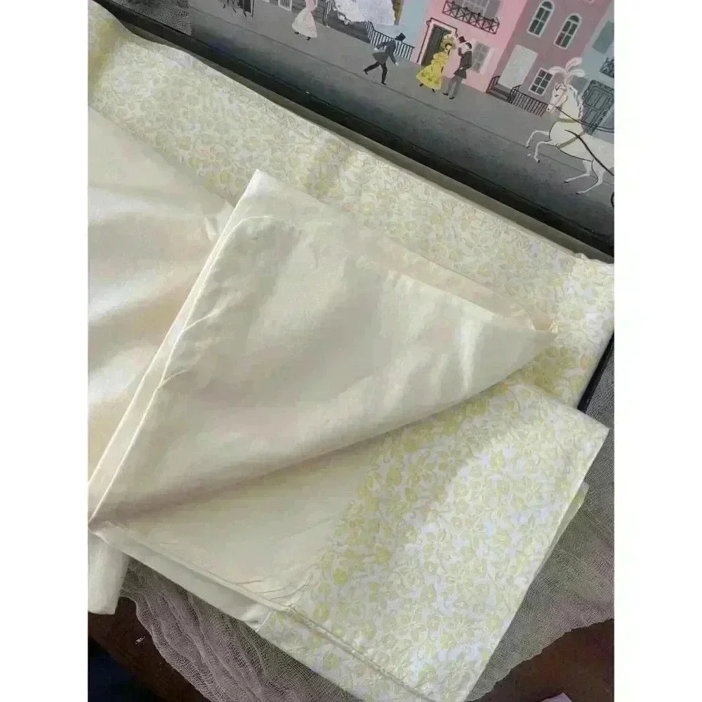 Fieldcrest Trousseau Luxury Sheet + Pillow case yellow duchess hem gift set box‎